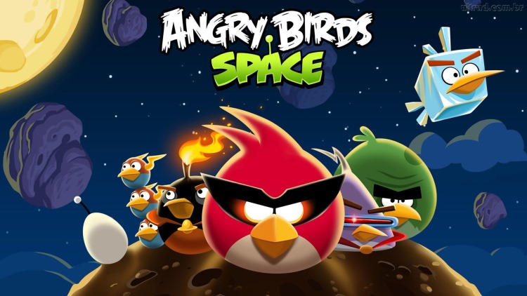  Angry Birds:  