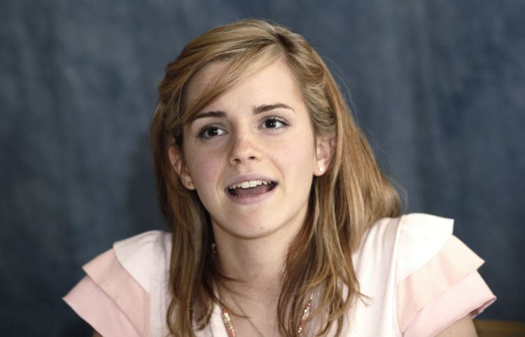   (Emma Watson)