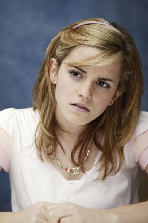   (Emma Watson)