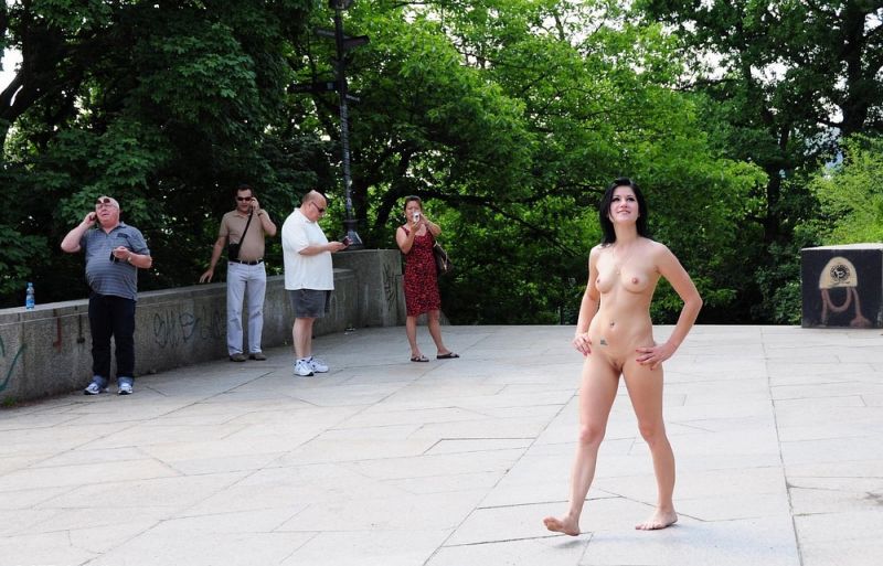 Exhibitionist plays outside with others around free porn compilation