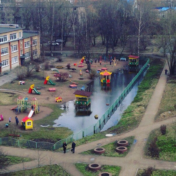 Элитный детский сад на берегу озера