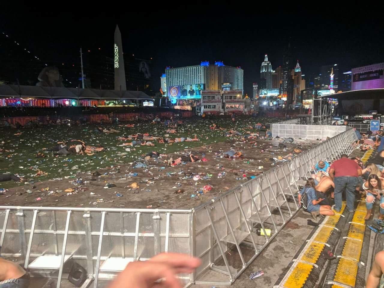 После массового расстрела в Лас-Вегасе