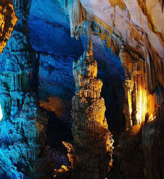 Пещера Тростниковой флейты