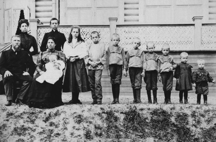 Русские семьи 100 лет назад