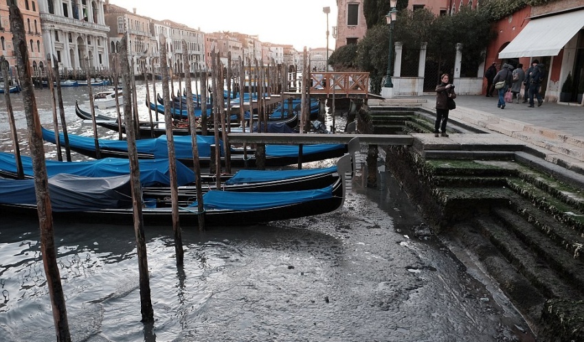 отлив венеции