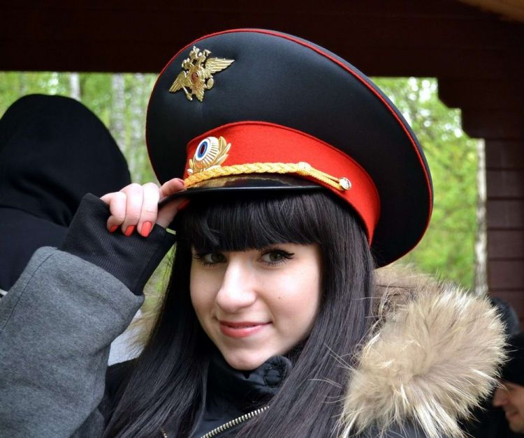Девушки полиции России